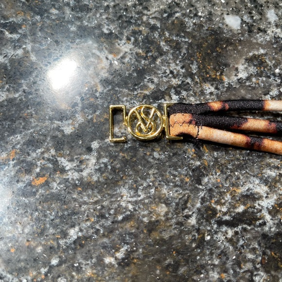 Victoria’s secret’s bikini embellished bombshell leopard top 36D/M set - Picture 11 of 13